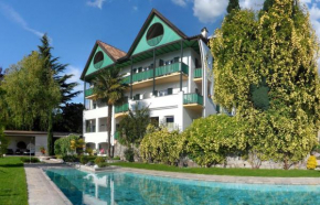 Hotel Pension Verdorfer Merano
